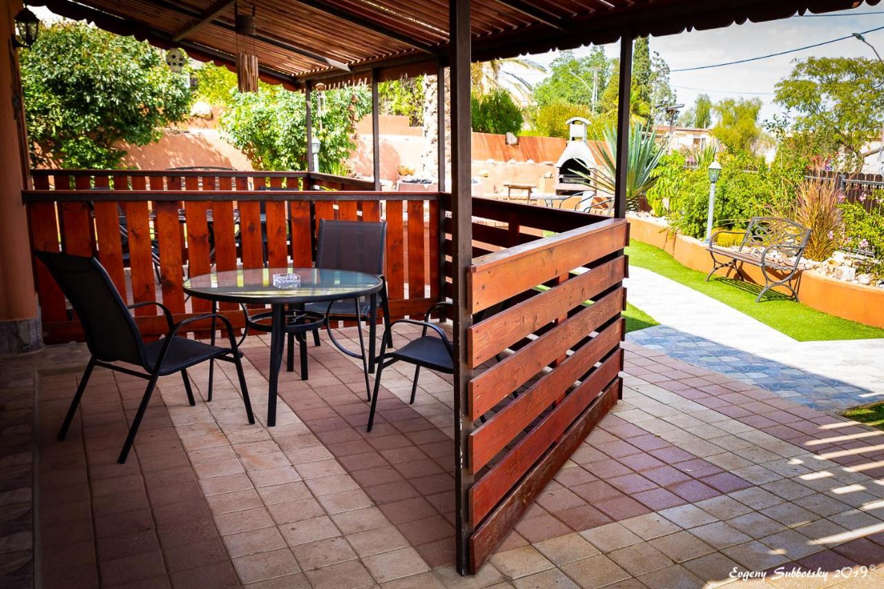 Dead Sea Sun Guest House Arad Exterior photo